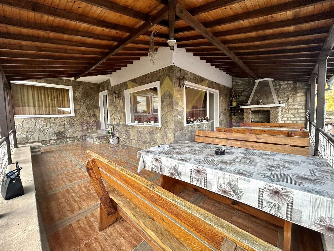 Продава КЪЩА, гр. Балчик, област Добрич, снимка 4 - Къщи - 56575176
