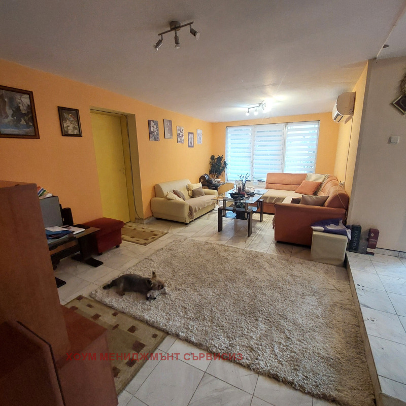 Till salu  2 sovrum Sofia , Bankja , 92 kvm | 94227038