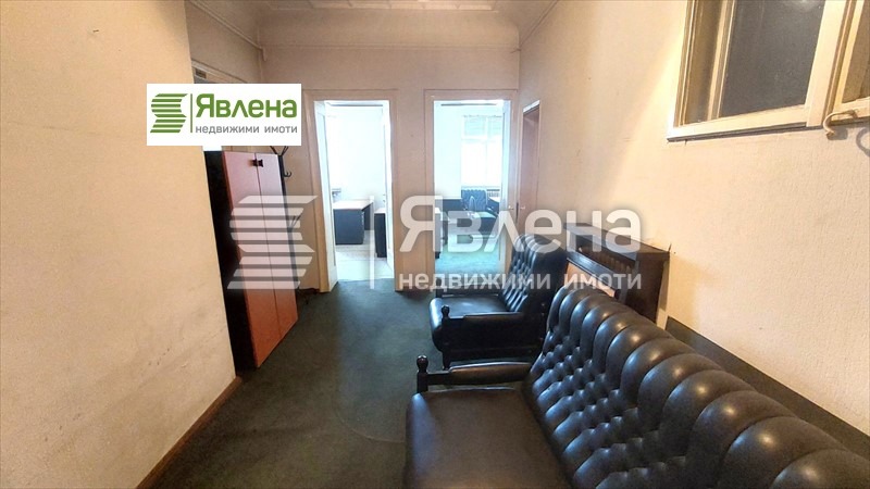 Продава  4-стаен град София , Център , 100 кв.м | 58324603 - изображение [2]