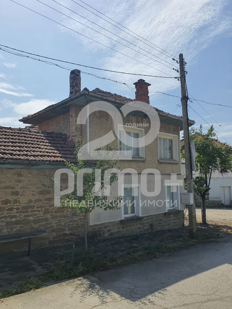 Продава КЪЩА, с. Косарка, област Габрово, снимка 3 - Къщи - 55951978