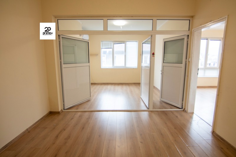 Продава 3-СТАЕН в град София, Център - 70 кв.м / 225 000 € » 440 061.75 лв., ПРИМО ПЛЮС
