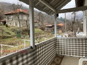 Hus Teteven, region Lovech 15