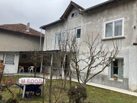 Hus Teteven, region Lovech 1