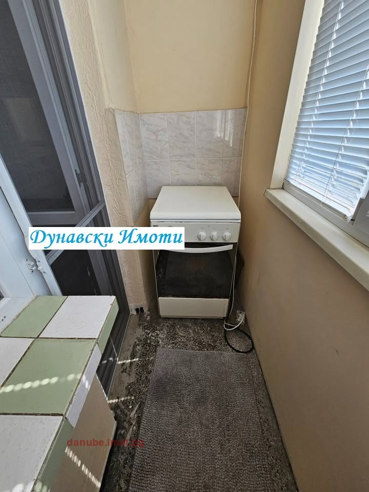 Продава 1-СТАЕН, гр. Русе, Здравец Изток, снимка 4 - Апартаменти - 56031080