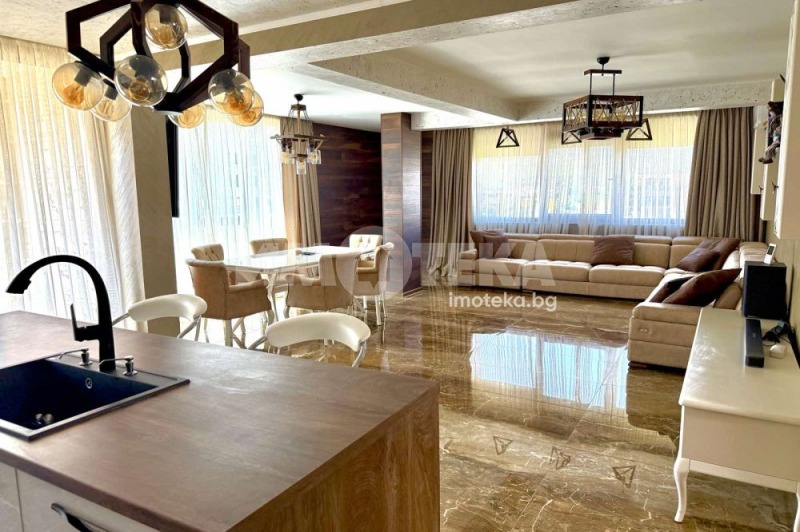 Till salu  2 sovrum Sofia , Simeonovo , 150 kvm | 46801963