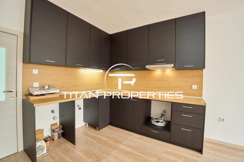 Te koop  2 slaapkamers Plovdiv , Karsjijaka , 88 m² | 68020614