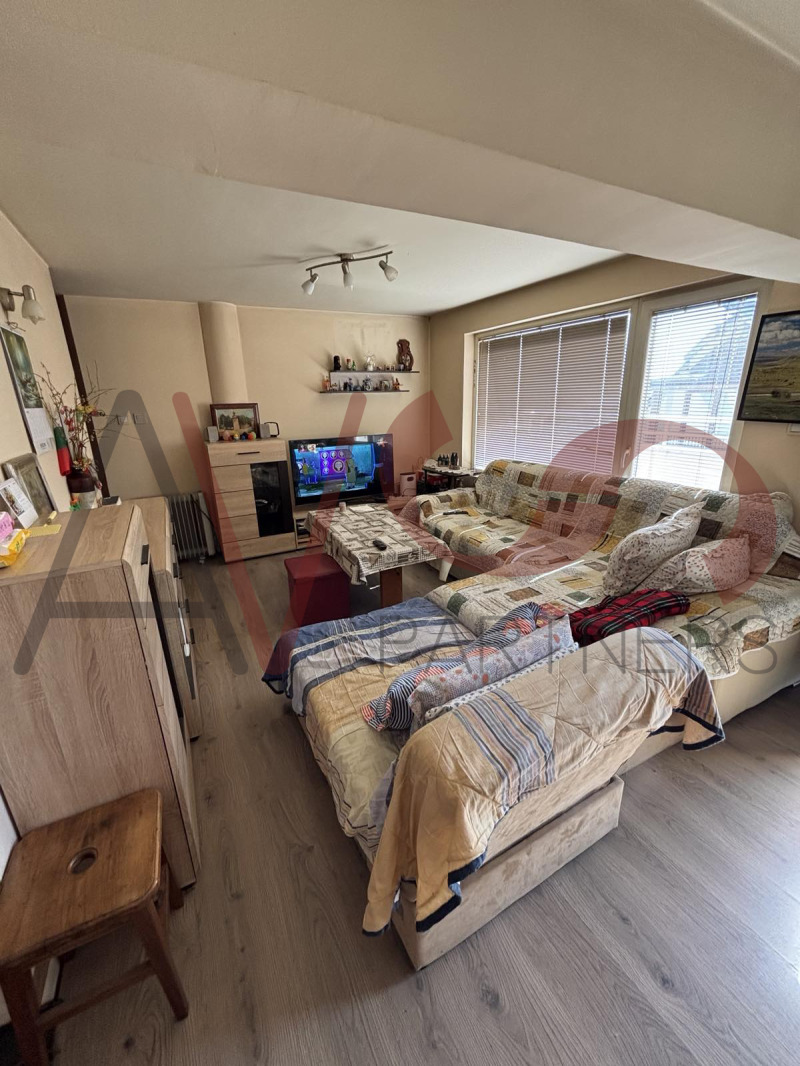 Продава  4-стаен град София , Редута , 138 кв.м | 57023659 - изображение [2]
