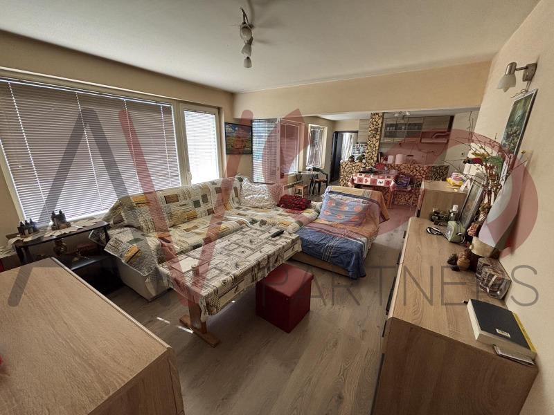 Продава  4-стаен град София , Редута , 138 кв.м | 57023659