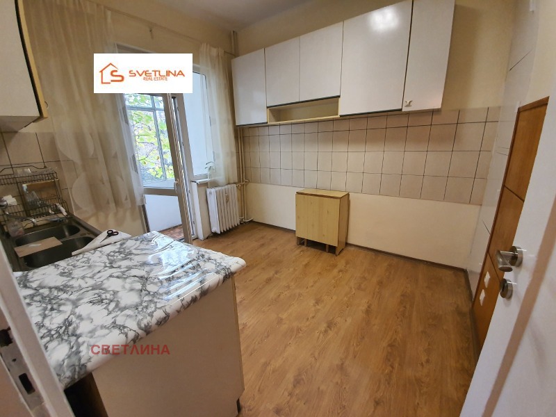 Продава 4-СТАЕН, гр. София, Център, снимка 12 - Апартаменти - 53589222