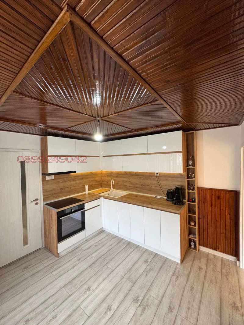 Продава КЪЩА, гр. Тутракан, област Силистра, снимка 9 - Къщи - 52785604