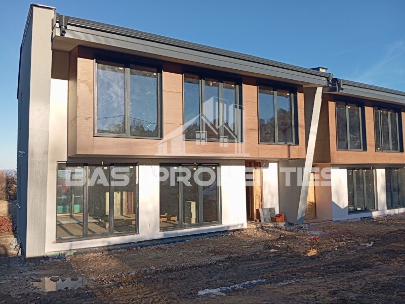 Продава КЪЩА, гр. София, с. Панчарево, снимка 9 - Къщи - 53349638