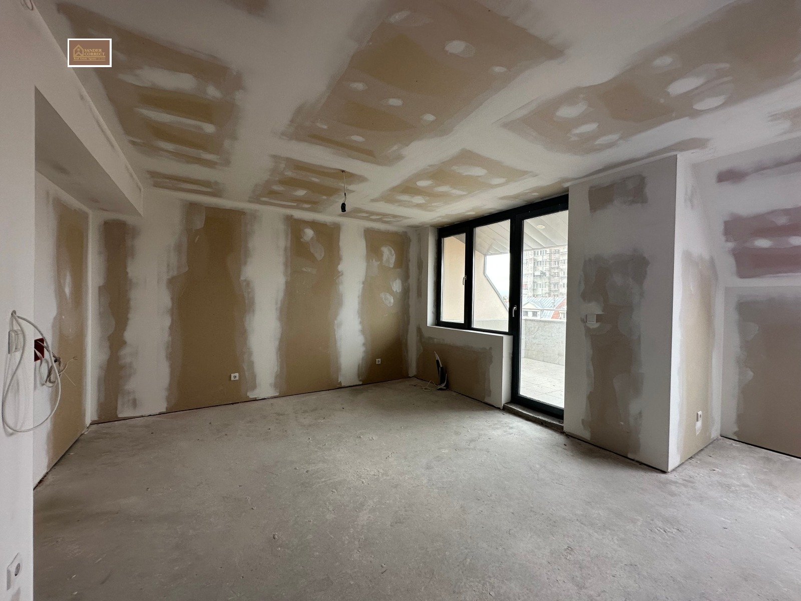 Продава МЕЗОНЕТ, гр. София, Бъкстон, снимка 2 - Апартаменти - 54698090