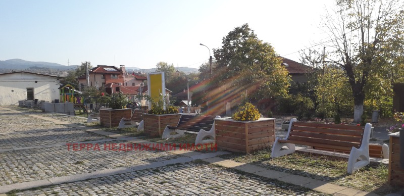 Продава ПАРЦЕЛ в град София, с. Подгумер - 842 кв.м / 42 000 € » 82 144.86 лв., ТЕРРА НЕДВИЖИМИ ИМОТИ