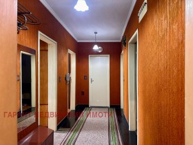 ������� 3-����� | Imot.bg � ����� ������ 8