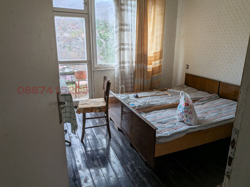 Продава КЪЩА, с. Бакьово, област София област, снимка 2 - Къщи - 52783700