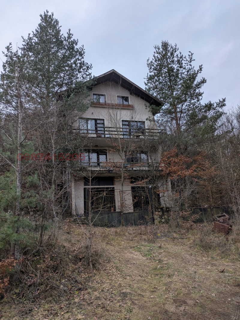 Продава КЪЩА, с. Бакьово, област София област