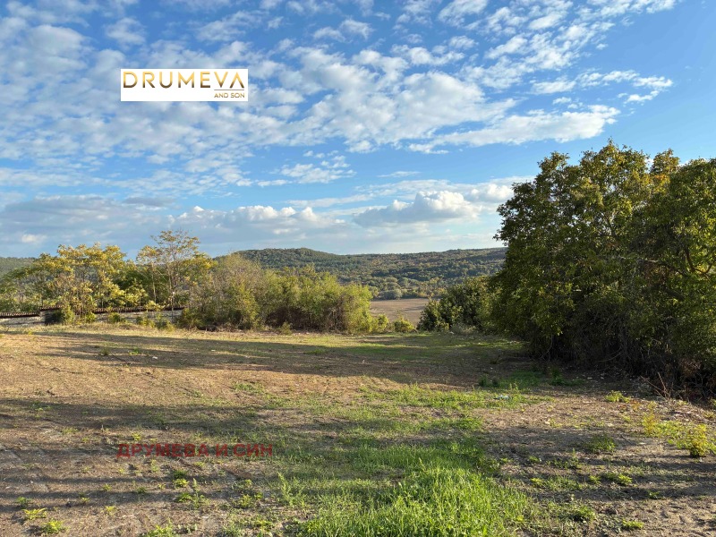 Продава ПАРЦЕЛ, с. Генерал Кантарджиево, област Варна