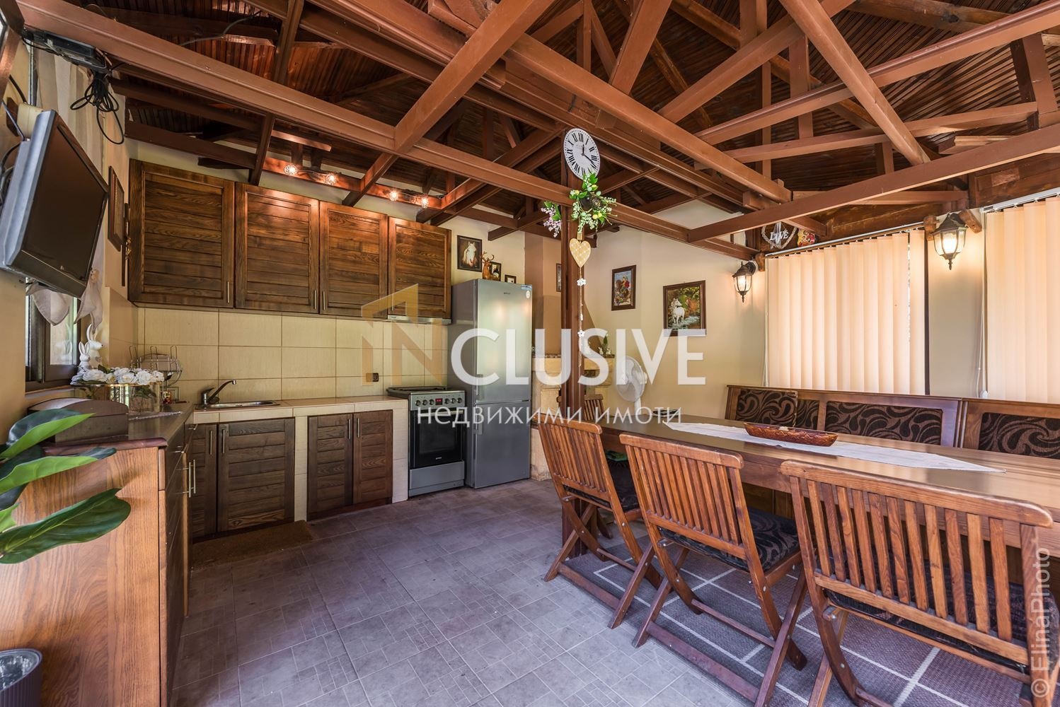 Продава КЪЩА, гр. Варна, м-т Долна Трака, снимка 2 - Къщи - 50244644