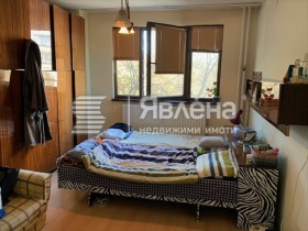 1 chambre Ilinden, Sofia 5