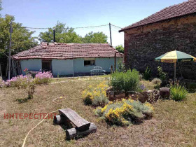 Продажба на имоти в с. Искра, област Бургас - изображение 2 
