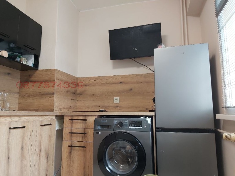 Продава  1-стаен град Перник , Изток , 47 кв.м | 77087770 - изображение [11]
