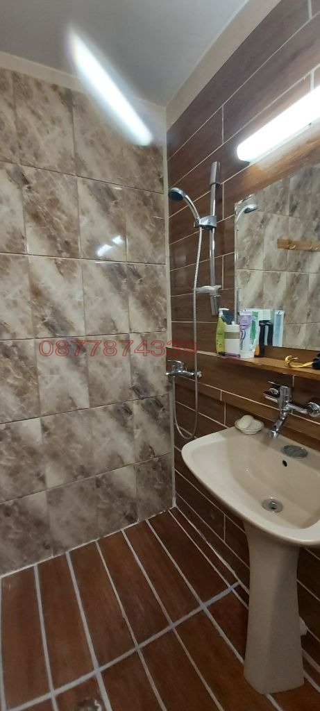 Продава  1-стаен град Перник , Изток , 47 кв.м | 77087770 - изображение [8]