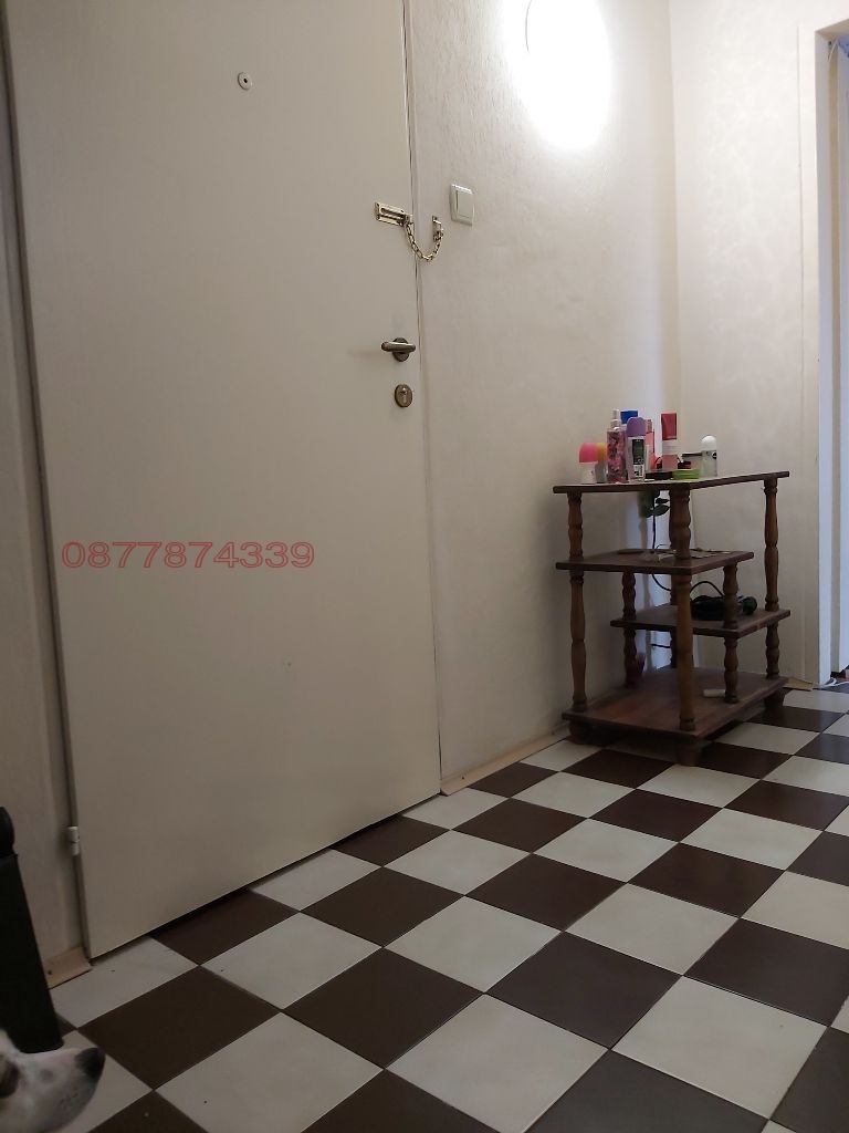Продава  1-стаен град Перник , Изток , 47 кв.м | 77087770 - изображение [16]