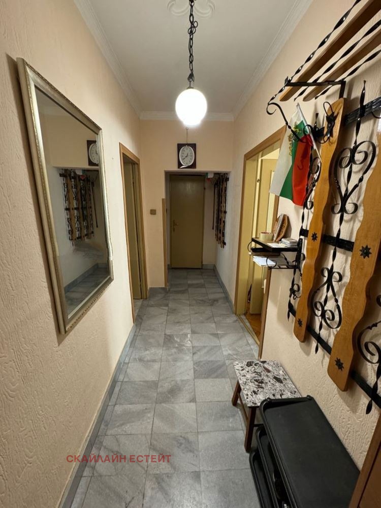 Продава 3-СТАЕН, гр. София, Стрелбище, снимка 11 - Апартаменти - 56118936