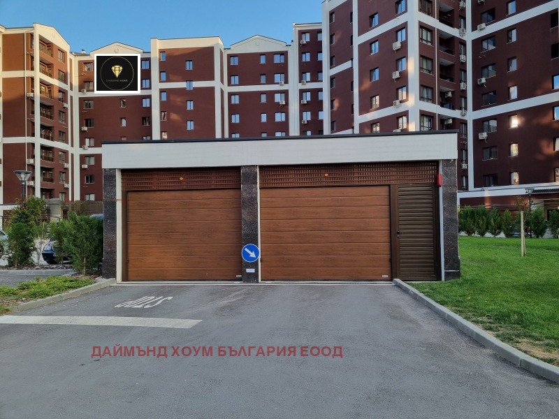 Zu verkaufen  Garage Plowdiw , Trakija , 30 qm | 84338978