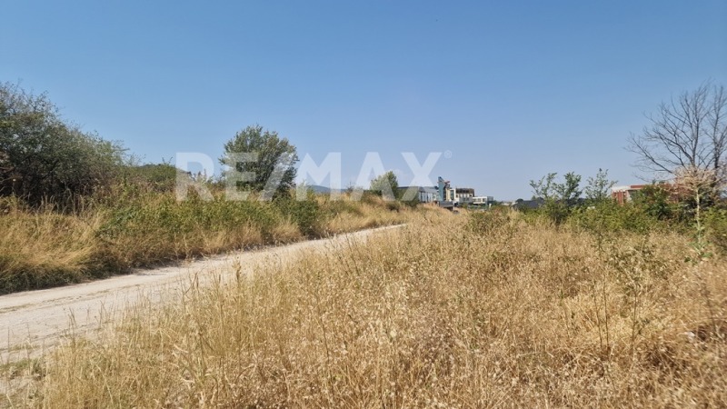 For Sale  Plot region Plovdiv , Markovo , 660 sq.m | 17397827 - image [2]