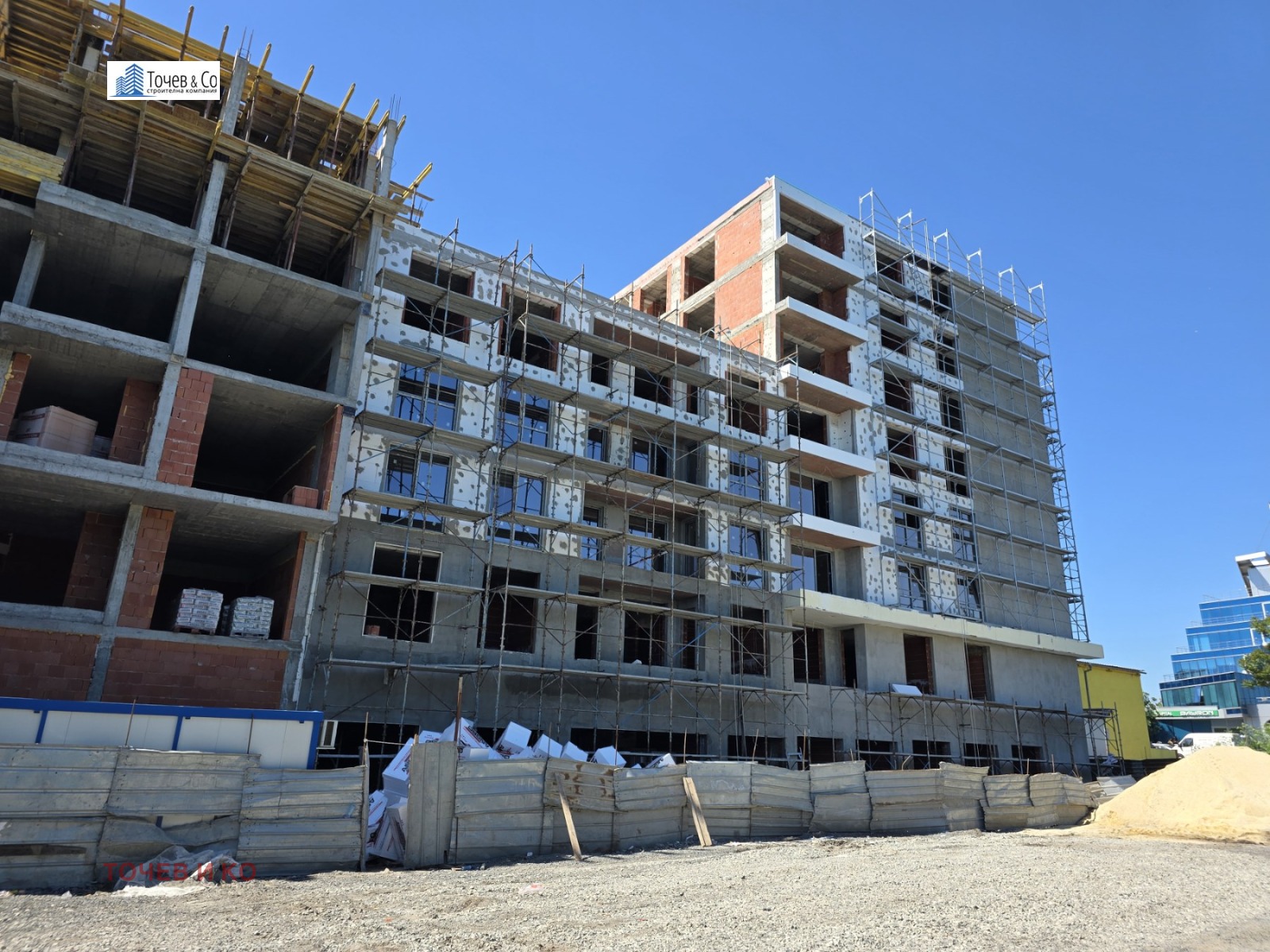 Продава 2-СТАЕН, гр. Бургас, Изгрев, снимка 3 - Апартаменти - 47277715