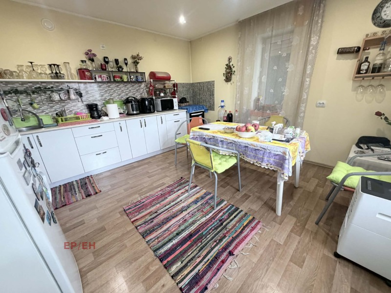 Продава КЪЩА в област Шумен, гр. Смядово - 80 кв.м / 70 000 € » 136 908.10 лв., ЕР/ЕН