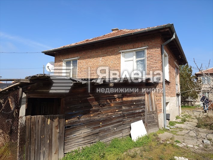 Продава КЪЩА, с. Костиево, област Пловдив, снимка 4 - Къщи - 54210683