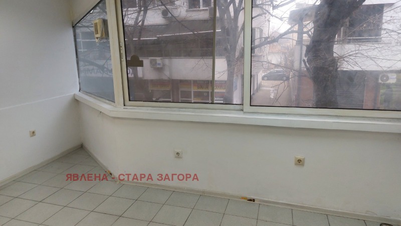 Продава МАГАЗИН, гр. Стара Загора, Център, снимка 3 - Магазини - 53160103