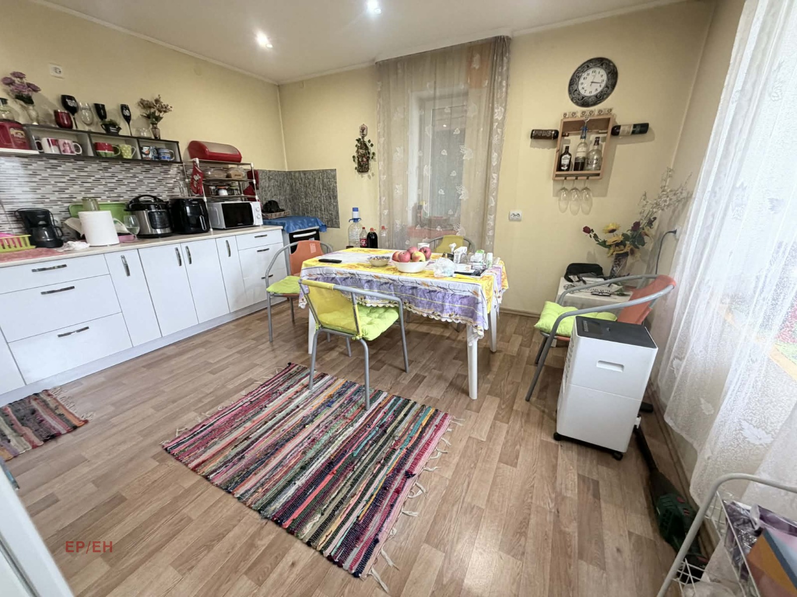 Продава КЪЩА, гр. Смядово, област Шумен, снимка 2 - Къщи - 53949798