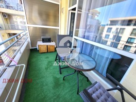 Studio c.c. Slânciev briag, regiunea Burgas 9