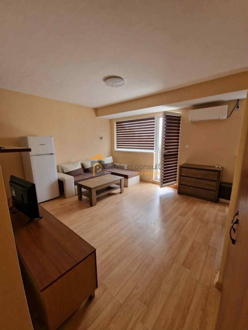 Продава 1-СТАЕН, гр. Пловдив, Въстанически, снимка 2 - Апартаменти - 52650569