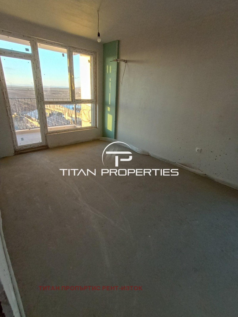 Продава 2-СТАЕН, гр. Бургас, Славейков, снимка 2 - Апартаменти - 52748625