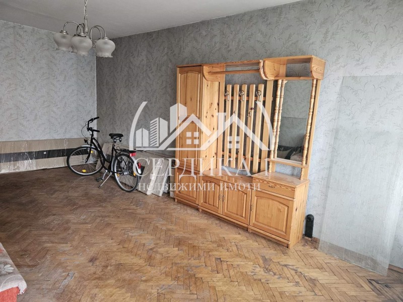 Продава 2-СТАЕН, гр. Дупница, област Кюстендил, снимка 2 - Апартаменти - 53004560