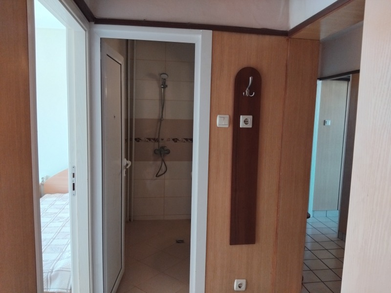 Продава  3-стаен град Русе , Възраждане , 81 кв.м | 71915281 - изображение [17]