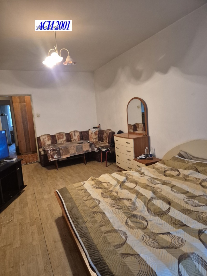 Продава 3-СТАЕН, град София, Надежда 1 • 179000 € / 350093.57 лв. • 33085150 1