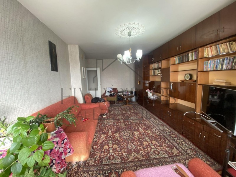 Продава 3-СТАЕН, гр. Варна, Левски 1, снимка 3 - Апартаменти - 53123428