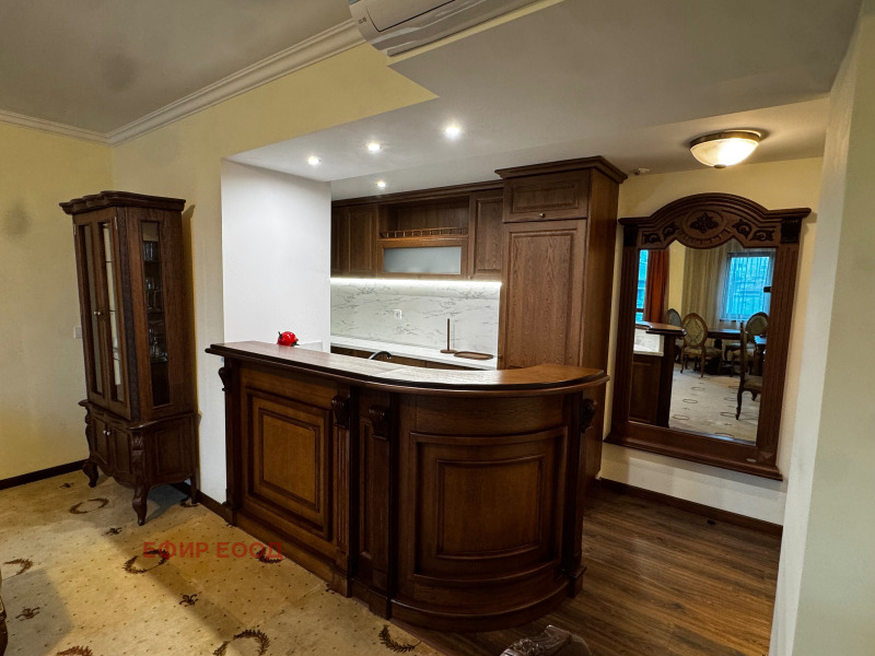 Продава МНОГОСТАЕН, гр. Стара Загора, Център, снимка 6 - Апартаменти - 52940669