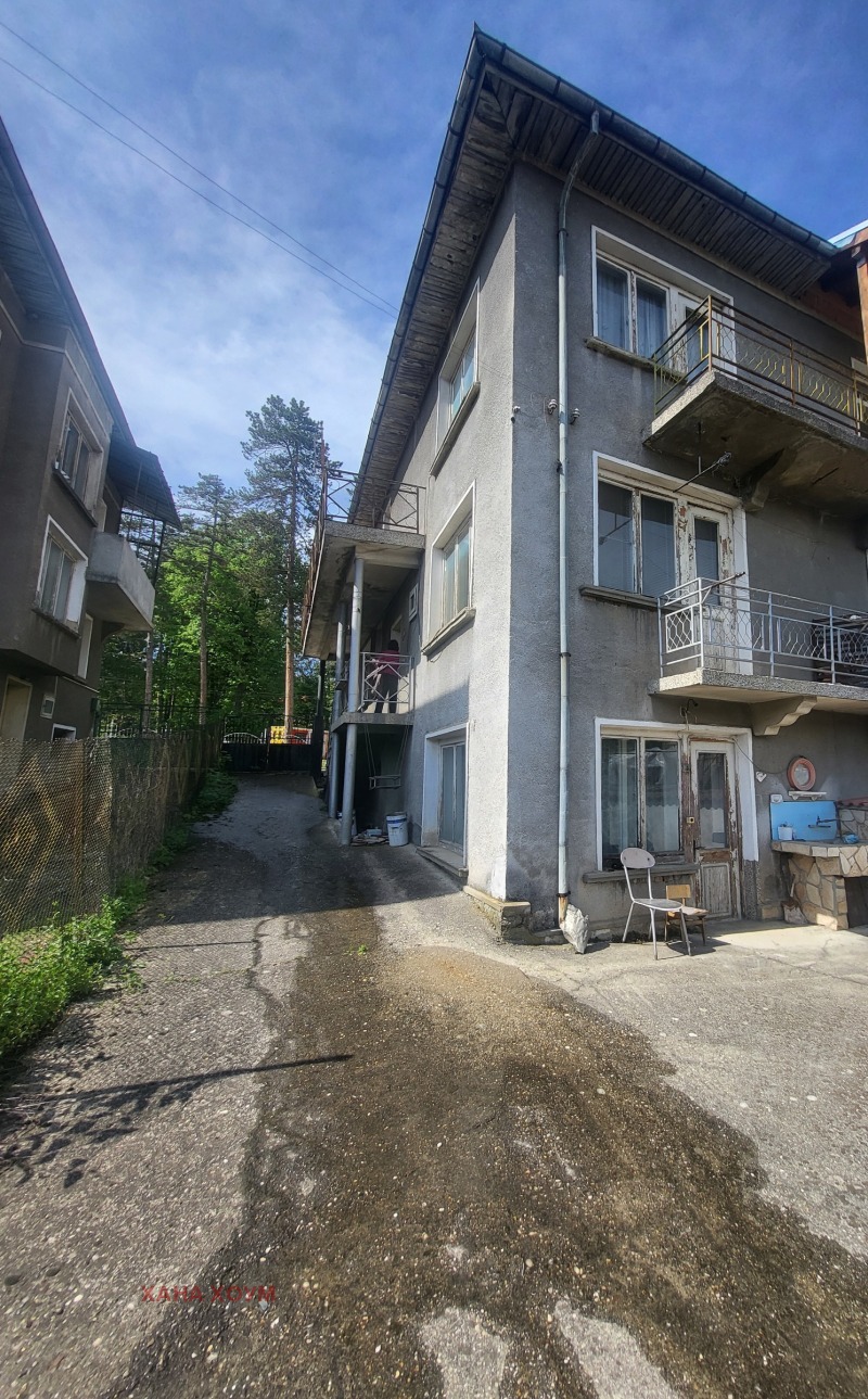 Продава  Къща област Ловеч , гр. Троян , 101 кв.м | 51664137