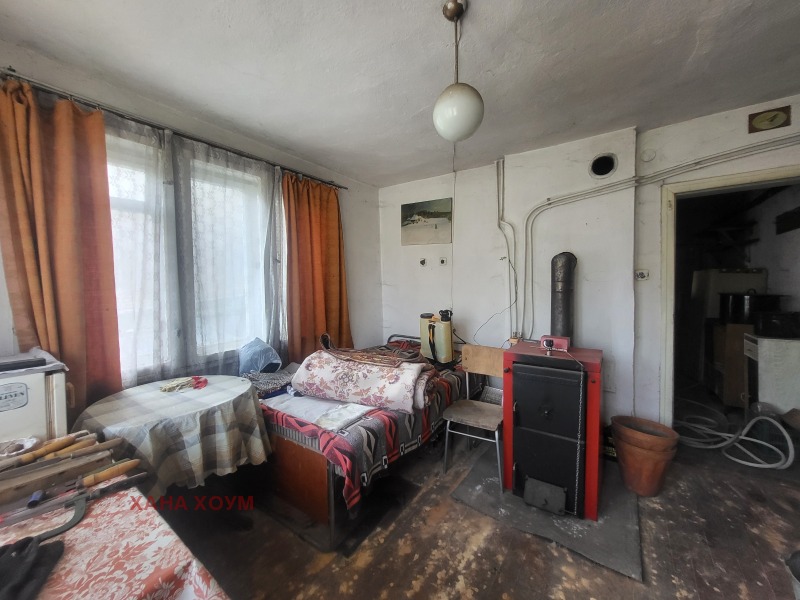 Продава  Къща област Ловеч , гр. Троян , 101 кв.м | 51664137 - изображение [12]