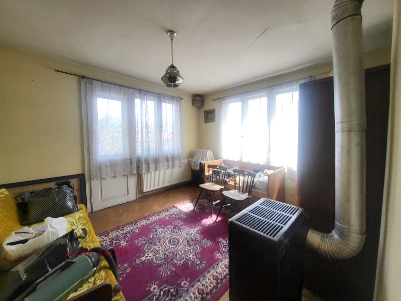 Продава  Къща област Ловеч , гр. Троян , 101 кв.м | 51664137 - изображение [10]