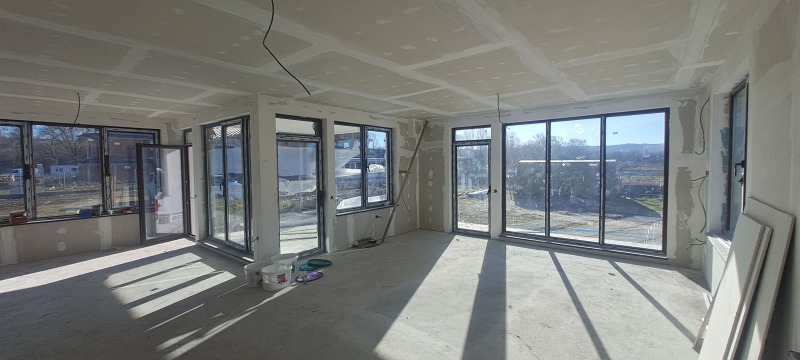 Продава КЪЩА, с. Гурмазово, област София област, снимка 2 - Къщи - 52343005