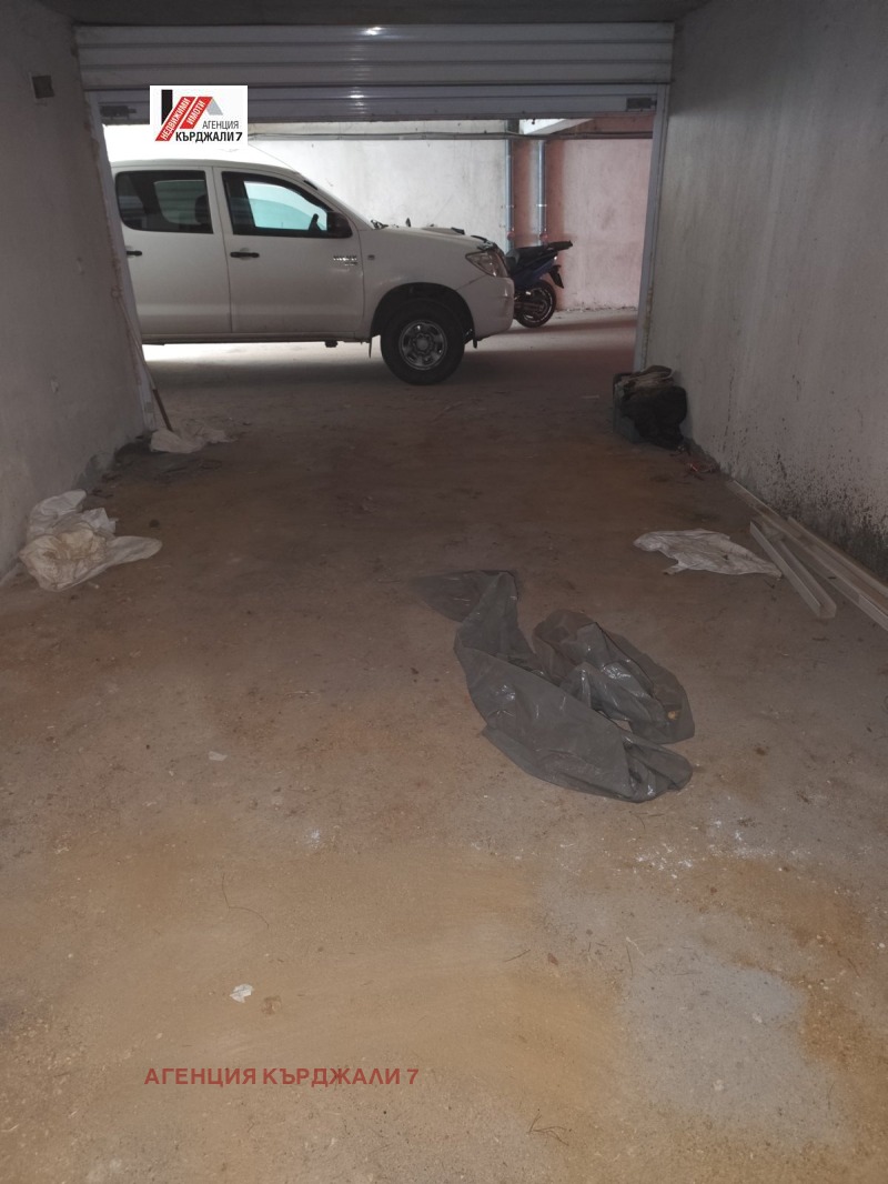 Продава  Гараж град Кърджали , Възрожденци , 25 кв.м | 14416827 - изображение [7]