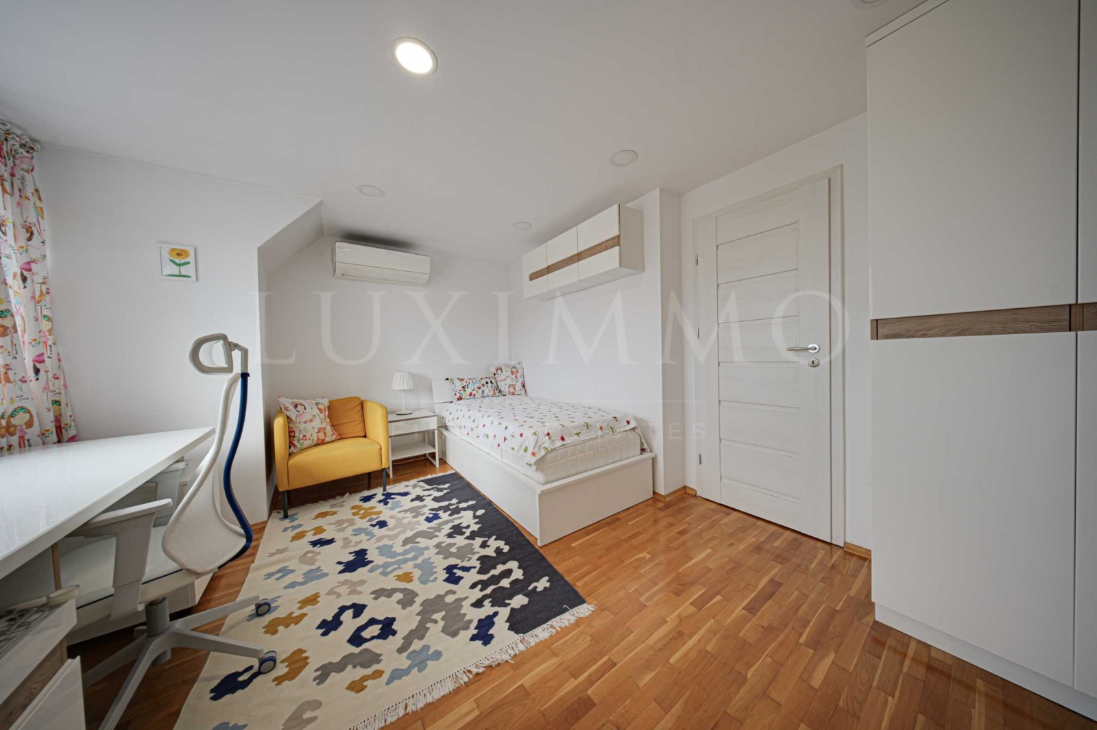 Продава 3-СТАЕН, гр. София, Света Троица, снимка 17 - Апартаменти - 54516606