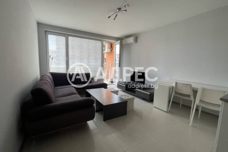 Продаја  1 спаваћа соба Софија , Зона Б-5 , 65 м2 | 82179785